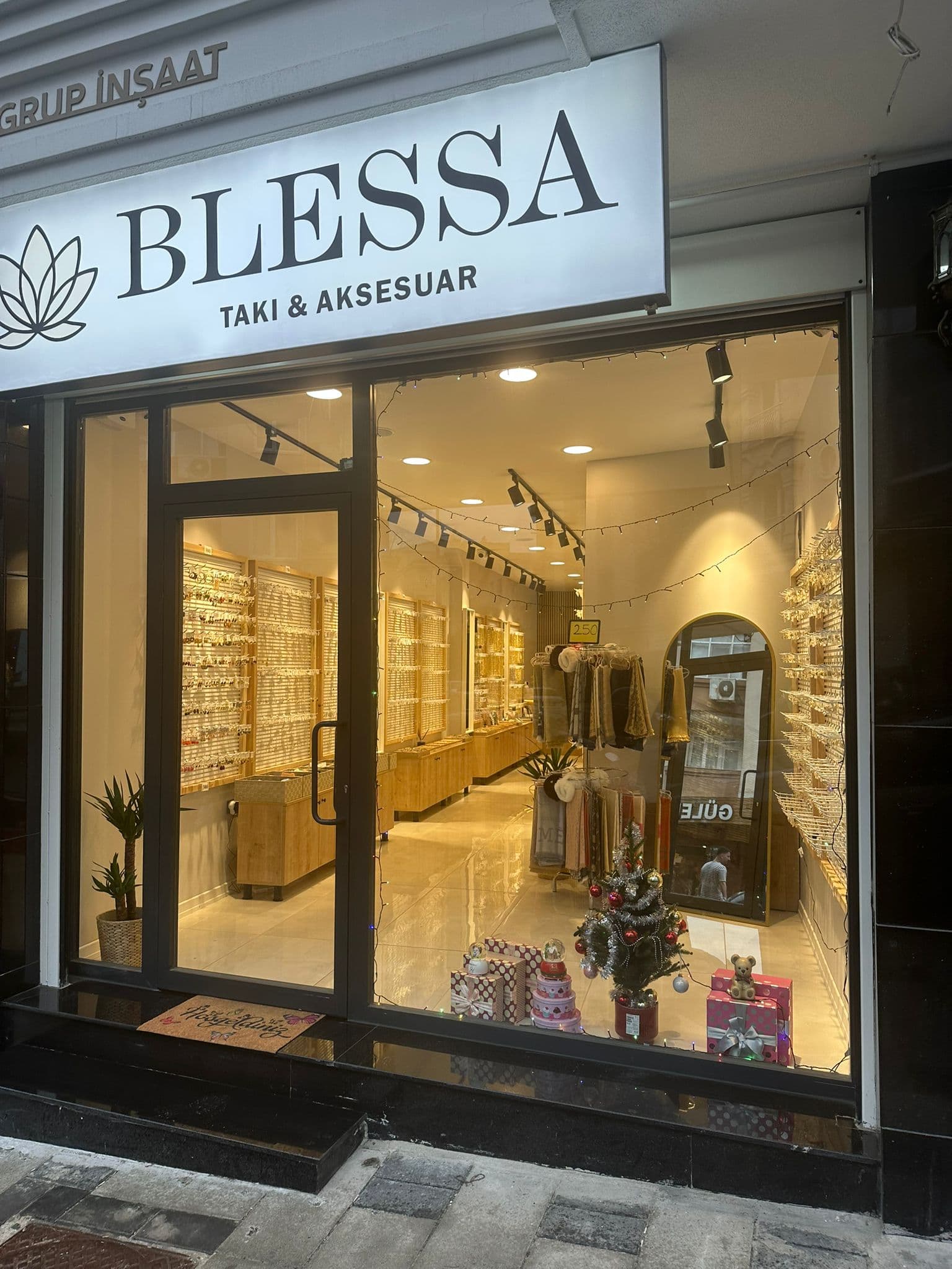 Blessa Mağaza Görünümü 1